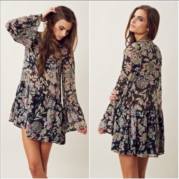 For Love And Lemons Dresses & Skirts - FOR LOVE AND LEMONS "DOLLED UP" RUFFLE GREEN/PINK MINI DRESS EUC SIZE MED